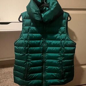 Lands End puffer vest size 14/16. Teal green. Down and feather filled